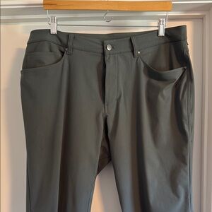 Lululemon men’s ABC Pants - Green - 36 X 32 - Regular Fit